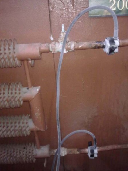 Hydraulik, Usługi Hydrauliczne I Gazowe. Spawanie. Zamrażanie Rur Grzejników 2