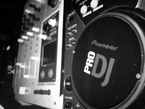 Profesjonalny Dj 18-stki, Półmetki I Nie Tylko ! ! !