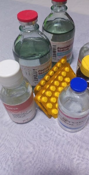 Cyanide,nembutal, Farxiga,botox,trazadone,methadone,consentyx Pens,naproxen,otezla,mephedrone 2